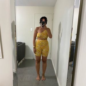 🛍️NEW ZARA COORD BIKER SHORTS WITH BRA SET SIZE MEDIUM